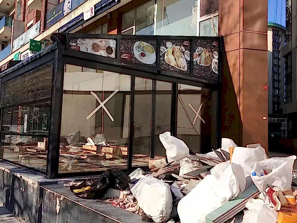 bahçeşehir cam balkon