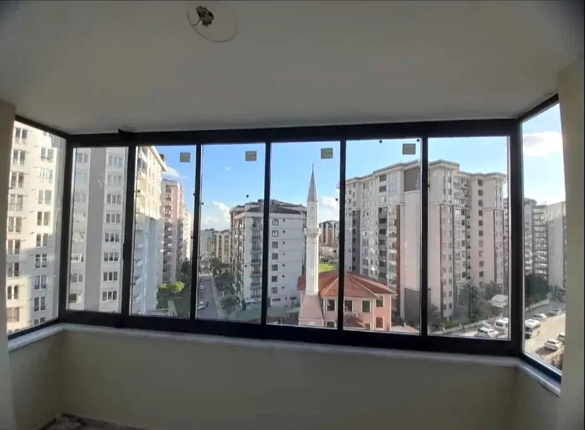 Esenyurt Cam Balkon
