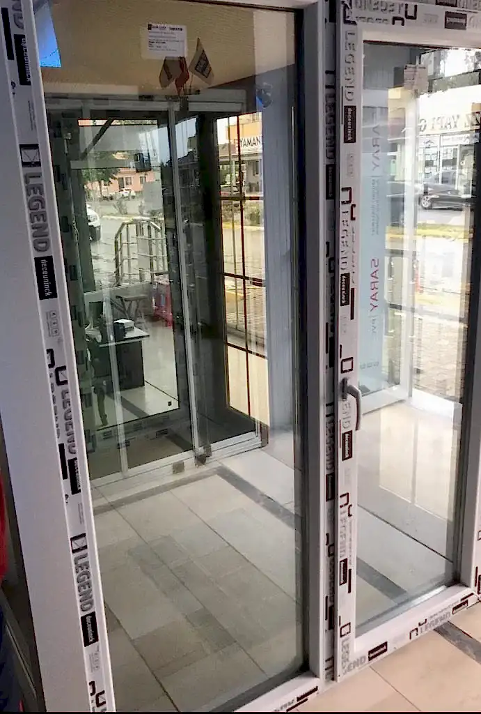 Cam Balkon Sökülür Mü?