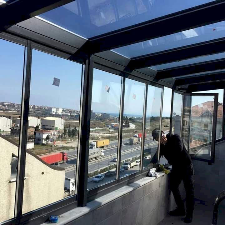 Yakuplu Cam Balkon